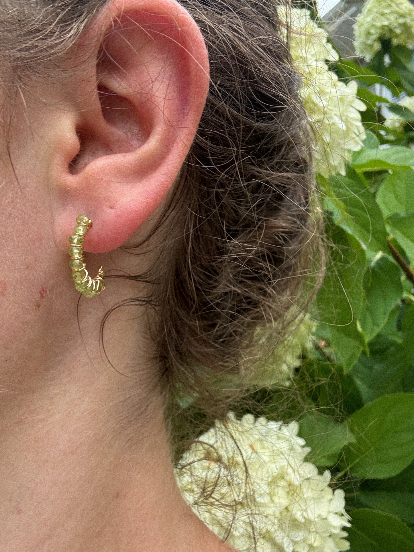 Stella hoops - peridot