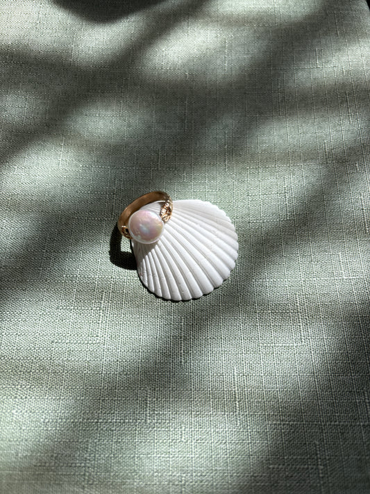 Luna ring