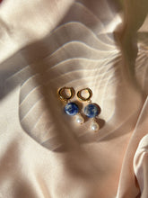 Load image into Gallery viewer, Cerulean Earrings
